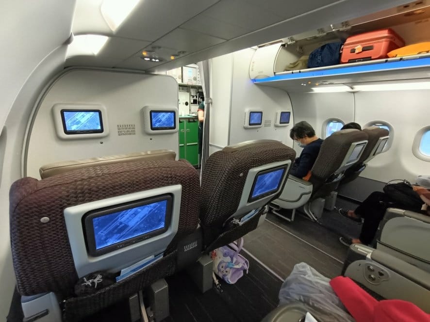 2023日本金澤和倉|長榮航空A321商務艙~BR158航班 2023日本金澤和倉|長榮航空A321商務艙~BR158航班