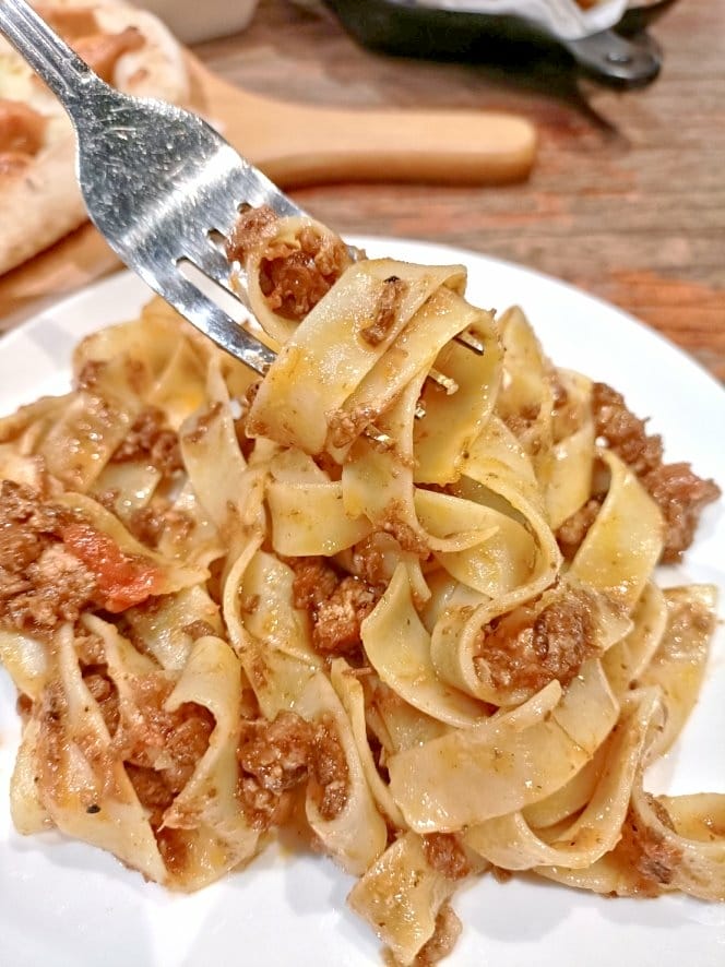 板橋美食|薄多義義式手工披薩-新北板橋店