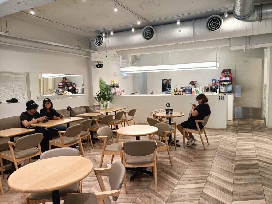 台北車站美食|ZAC ZAG一樂韓國炸雞-南陽店。首推麻辣雞