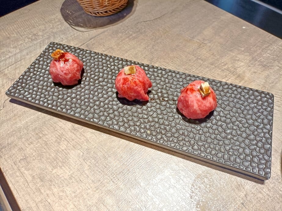 台北忠孝新生美食|山上走走-日式燒肉台北華山店。無菜單料理1 台北忠孝新生美食|山上走走-日式燒肉台北華山店。無菜單料理1