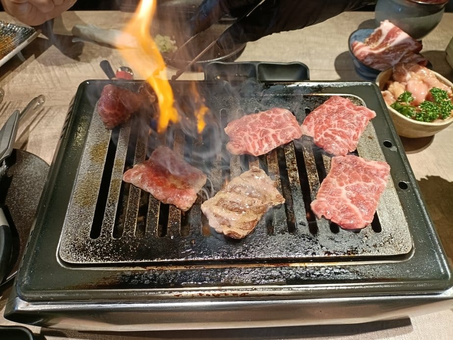 台北忠孝新生美食|山上走走-日式燒肉台北華山店。無菜單料理1 台北忠孝新生美食|山上走走-日式燒肉台北華山店。無菜單料理1