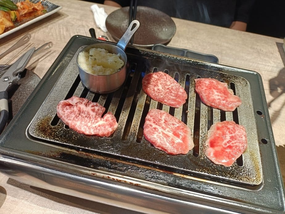 台北忠孝新生美食|山上走走-日式燒肉台北華山店。無菜單料理1 台北忠孝新生美食|山上走走-日式燒肉台北華山店。無菜單料理1