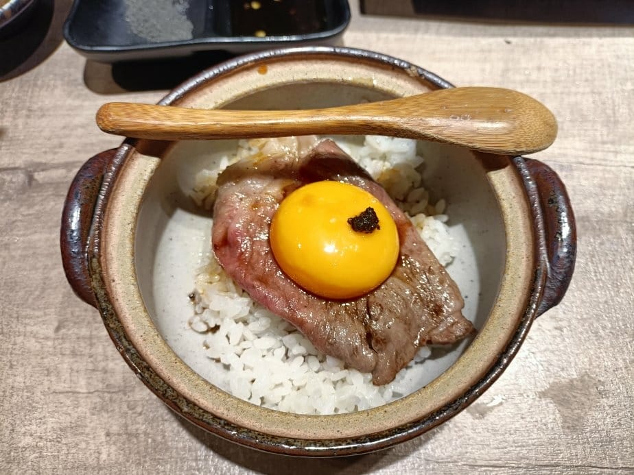 台北忠孝新生美食|山上走走-日式燒肉台北華山店。無菜單料理1 台北忠孝新生美食|山上走走-日式燒肉台北華山店。無菜單料理1