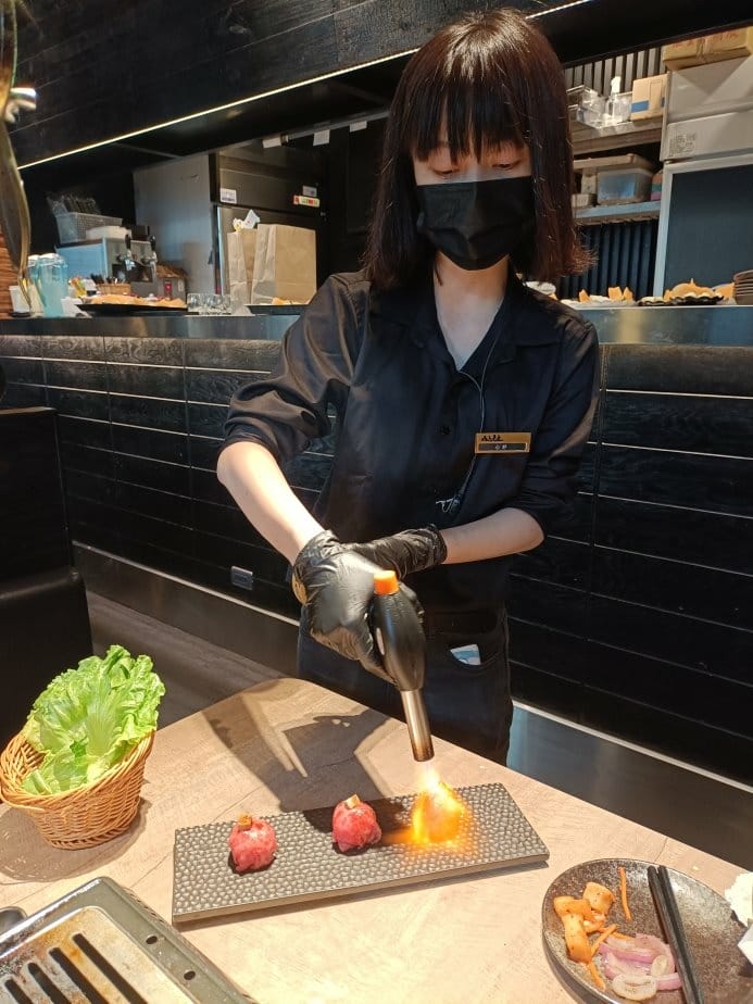 台北忠孝新生美食|山上走走-日式燒肉台北華山店。無菜單料理1 台北忠孝新生美食|山上走走-日式燒肉台北華山店。無菜單料理1