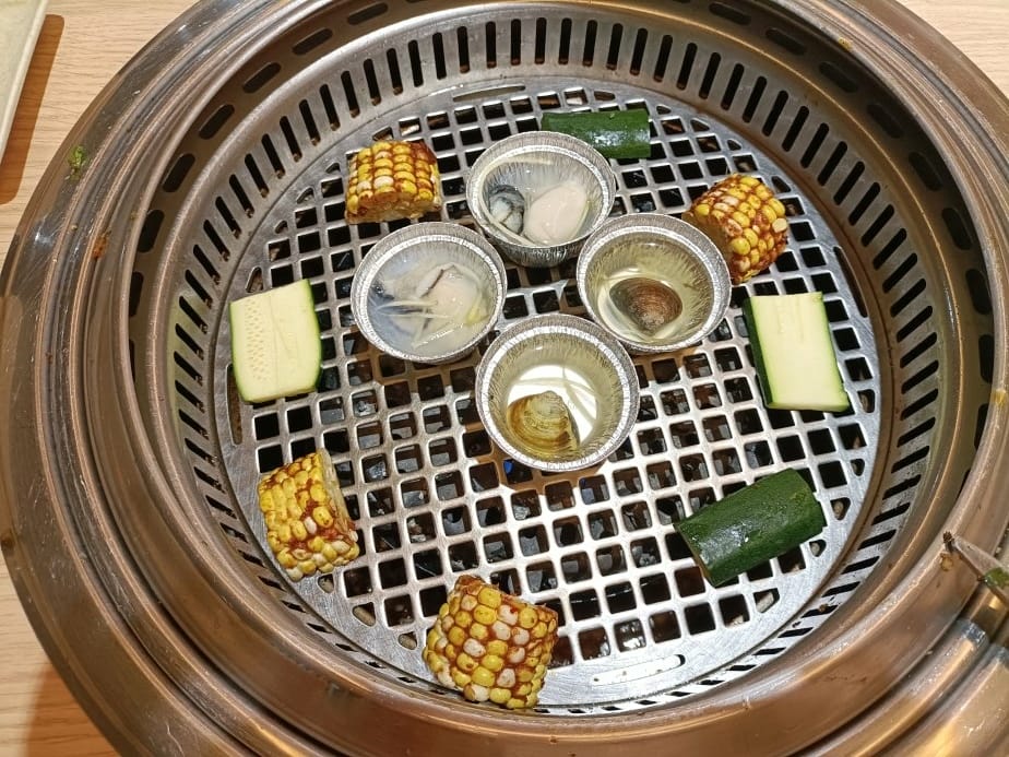 台北西門町美食|绘馬別邸-台北西門町店，築間新品牌精緻燒肉套