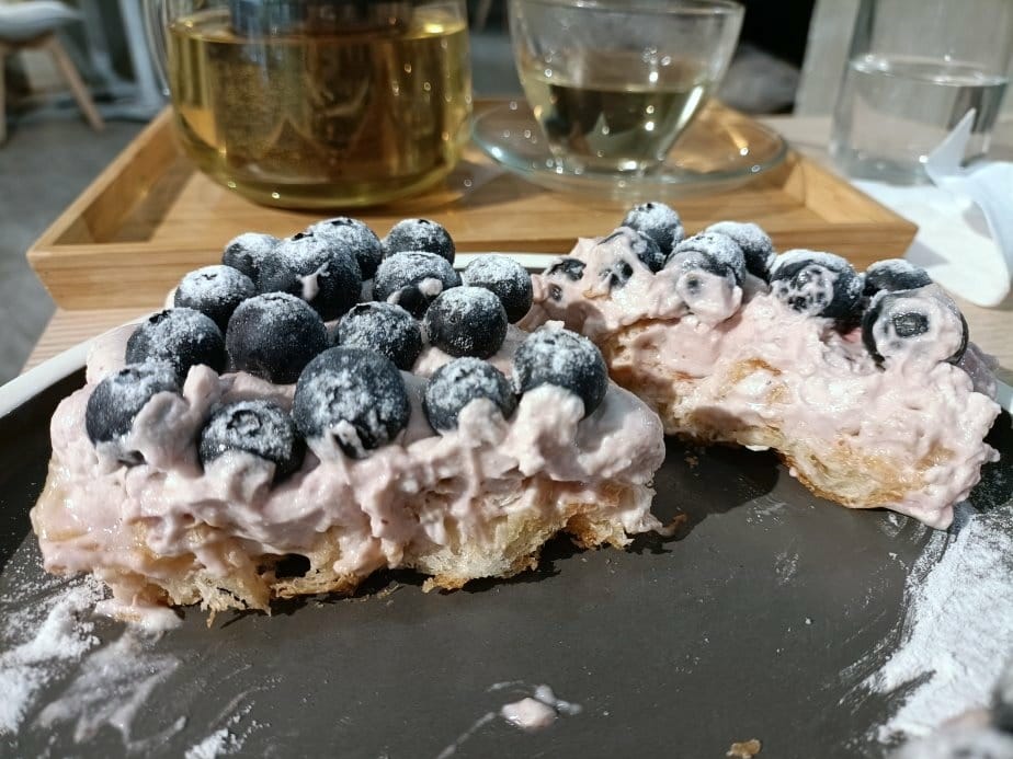 台北忠孝復興甜點|Cross Cafe克勞斯咖啡店, 寧靜的