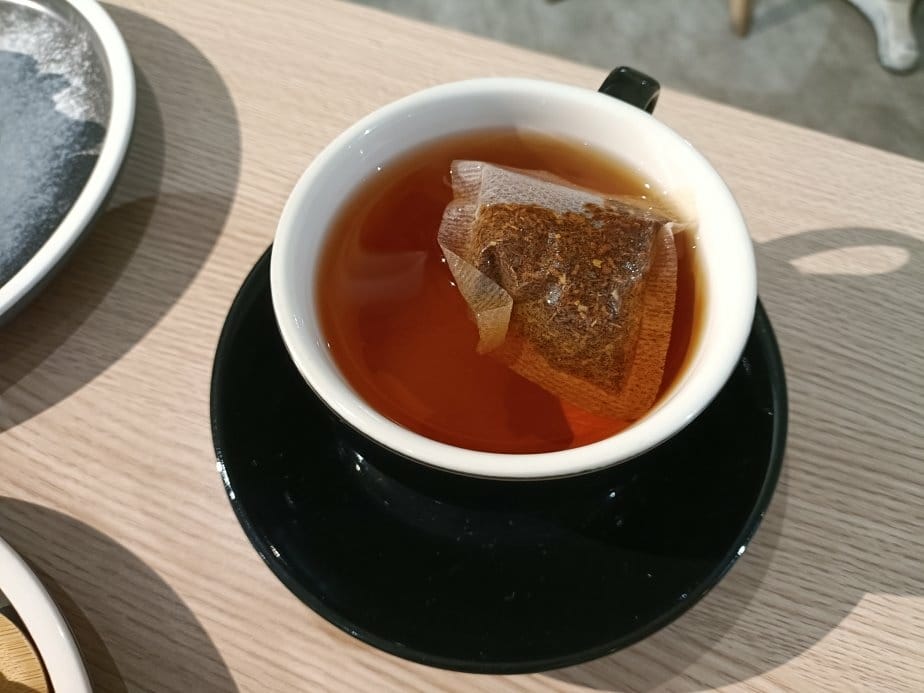 台北忠孝復興甜點|Cross Cafe克勞斯咖啡店, 寧靜的