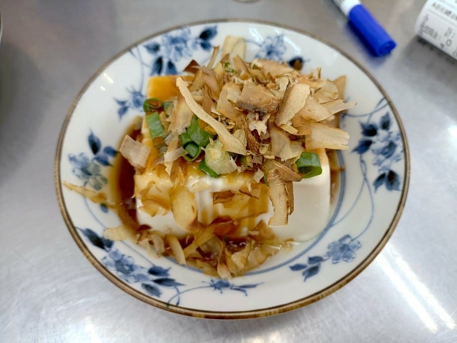 板橋美食|老王牛肉麵~麵好、湯濃、肉大塊!內用豆漿、紅茶免費 板橋美食|老王牛肉麵~麵好、湯濃、肉大塊!內用豆漿、紅茶免費