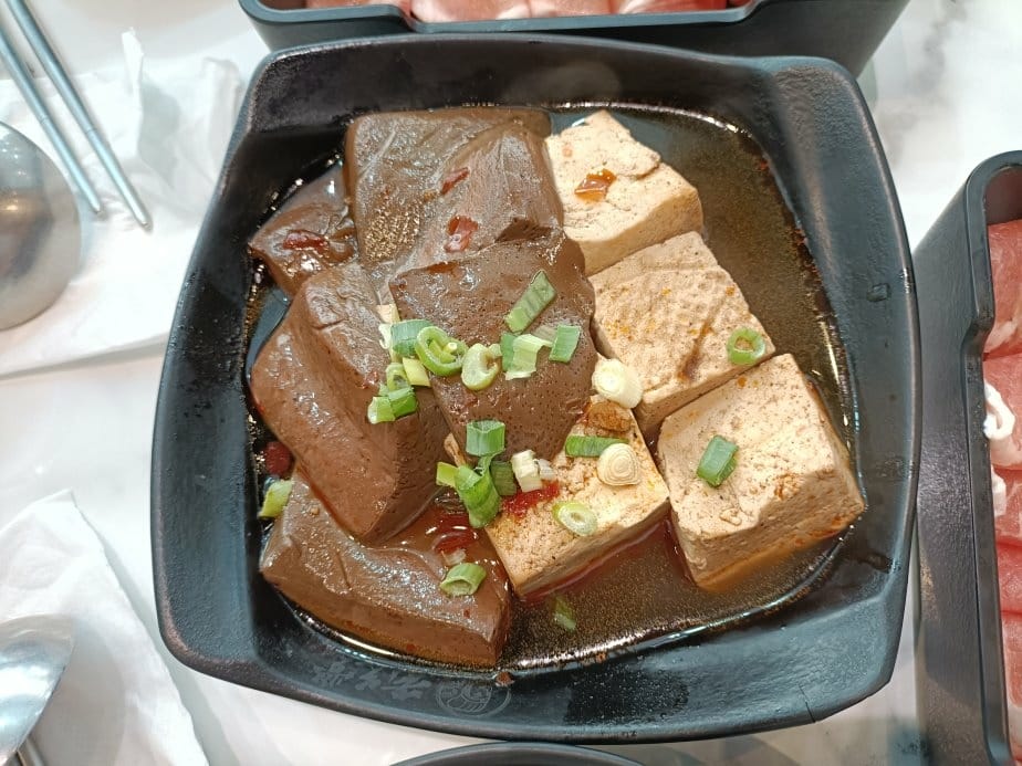 桃園美食|老先覺麻辣窯燒鍋-桃園寶山店 桃園美食|老先覺麻辣窯燒鍋-桃園寶山店