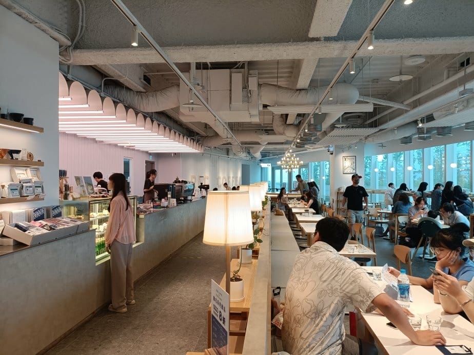 台中咖啡廳|REC COFFEE Taiwa-旗艦店。在26 台中咖啡廳|REC COFFEE Taiwa-旗艦店。在26