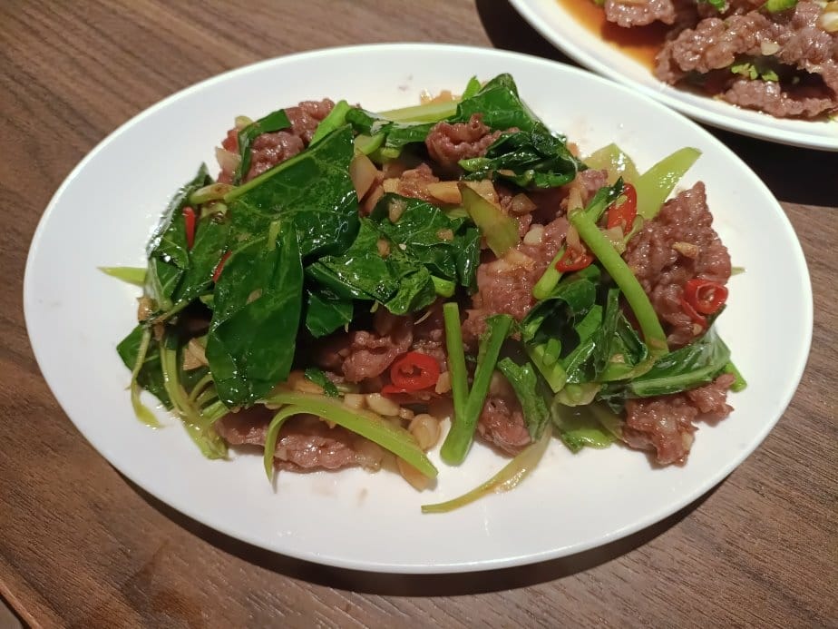 台北國父紀念館美食|宣牛溫體牛肉火鍋-光復店。每日直送溫體牛