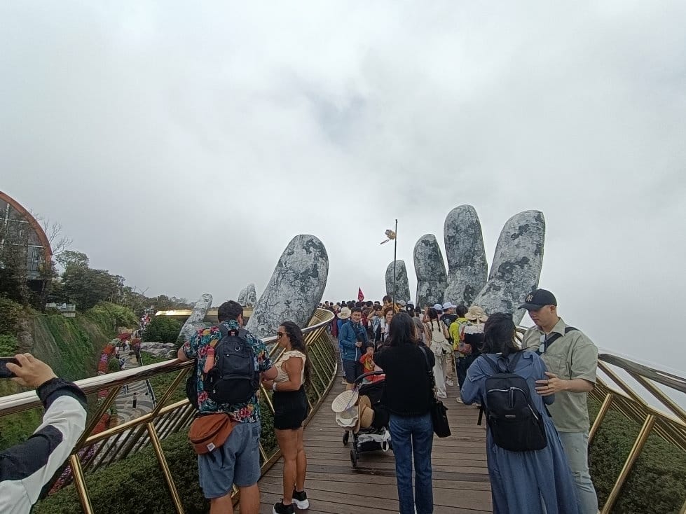 2024越南峴港|太陽世界巴拿山登山纜車、佛手天空步道。唉唷