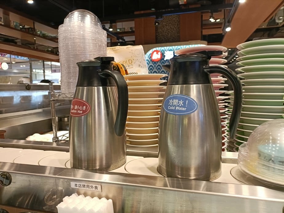 板橋美食|海壽司-板橋大遠百店。食材新鮮、空間迷你、價格略高 板橋美食|海壽司-板橋大遠百店。食材新鮮、空間迷你、價格略高