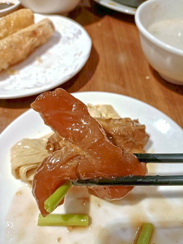 板橋美食|彌敦道茶餐廳-板橋誠品店。港點運通通98元起! 板橋美食|彌敦道茶餐廳-板橋誠品店。港點運通通98元起!