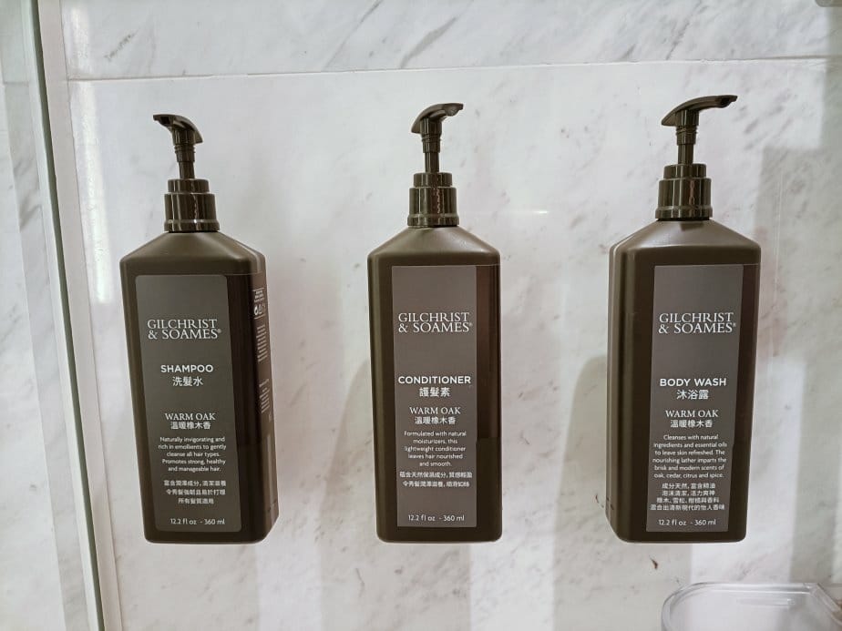 2024香港澳門|香港東涌世茂喜來登酒店。雙床海景房~浴室水 2024香港澳門|香港東涌世茂喜來登酒店。雙床海景房~浴室水