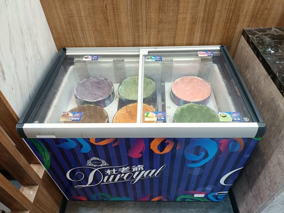 樹林美食|億品鍋樹林店。個人小火鍋多款不同湯頭可選,另有飲料 樹林美食|億品鍋樹林店。個人小火鍋多款不同湯頭可選,另有飲料