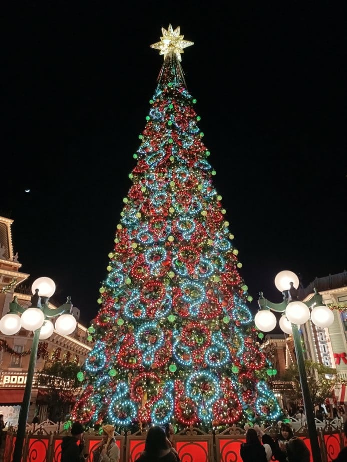 2024香港|香港迪士尼樂園~魔雪奇緣世界!周邊產品價格偏高