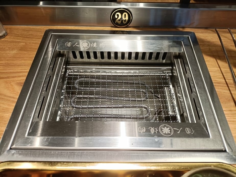 板橋美食|米個人燒肉-板橋店。府中新開個人燒肉店，食量客製化