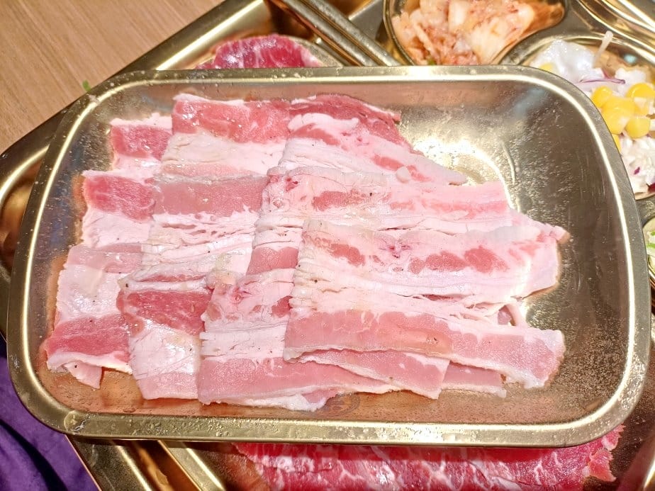 板橋美食|米個人燒肉-板橋店。府中新開個人燒肉店，食量客製化