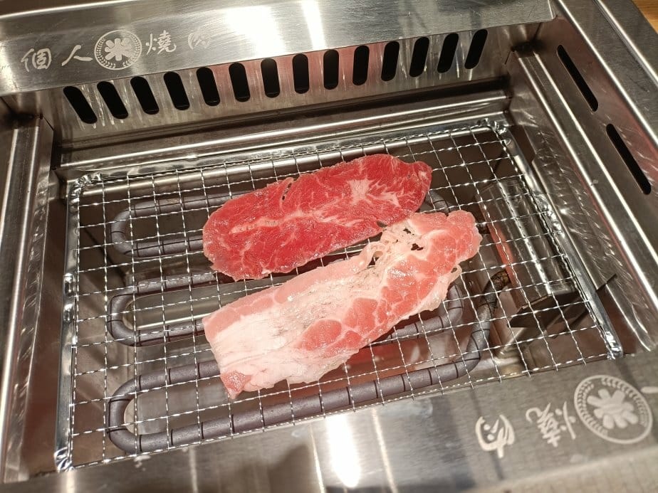 板橋美食|米個人燒肉-板橋店。府中新開個人燒肉店，食量客製化