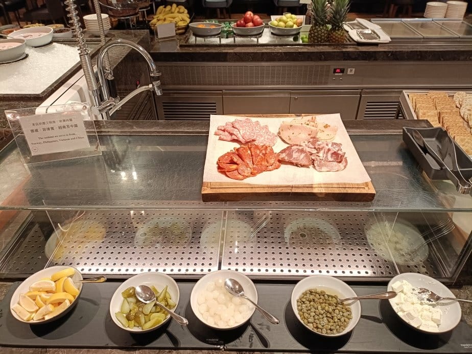 2024香港|東涌的世茂喜來登酒店早餐篇~早餐超豐盛!魚丸麵 2024香港|東涌的世茂喜來登酒店早餐篇~早餐超豐盛!魚丸麵