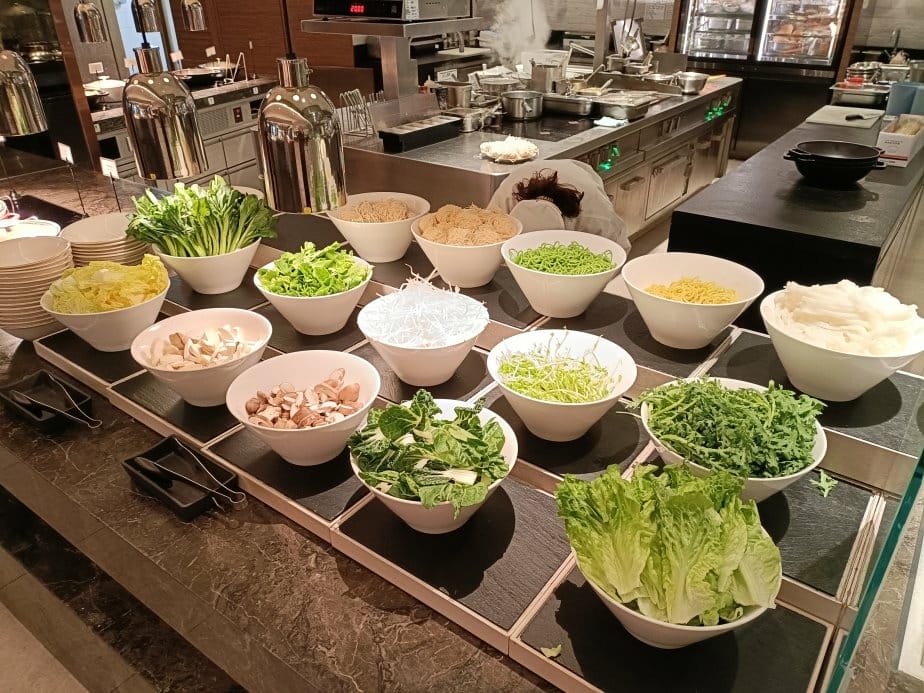 2024香港|東涌的世茂喜來登酒店早餐篇~早餐超豐盛!魚丸麵 2024香港|東涌的世茂喜來登酒店早餐篇~早餐超豐盛!魚丸麵