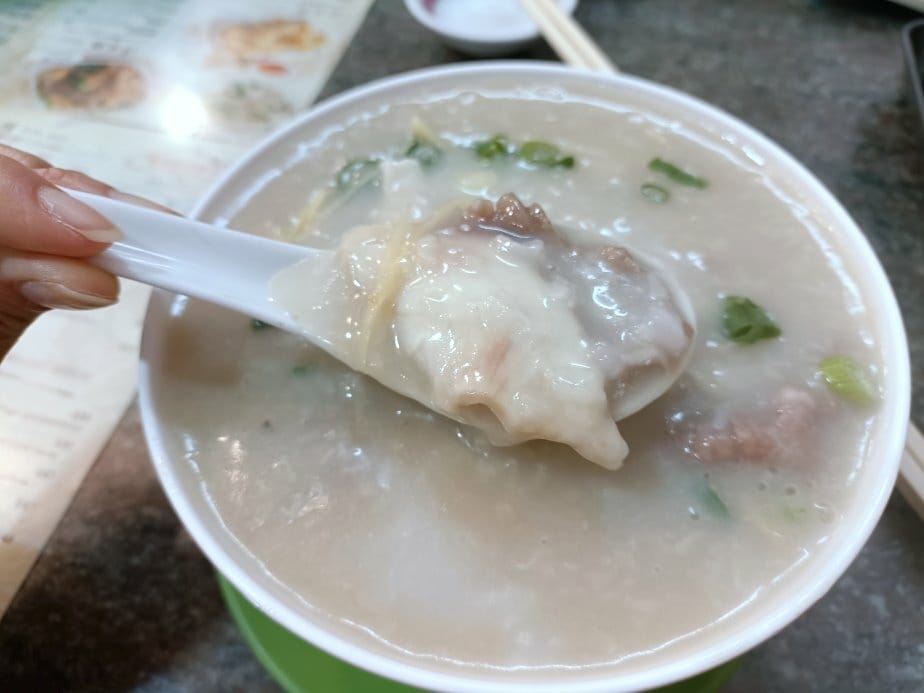 2024香港|羅富記粥麵專家~濃稠到看不到米粒!泰昌餅家~牛 2024香港|羅富記粥麵專家~濃稠到看不到米粒!泰昌餅家~牛