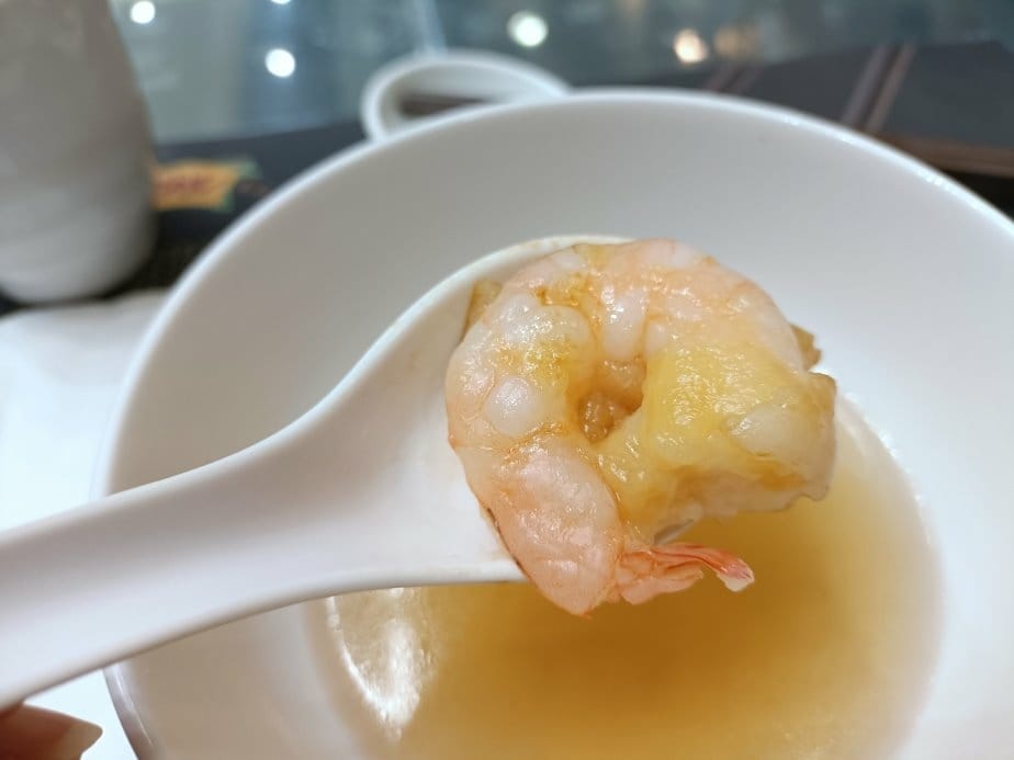 2024香港|何洪記粥麵專家-香港國際機場。鮮蝦雲吞麵、燒鵝 2024香港|何洪記粥麵專家-香港國際機場。鮮蝦雲吞麵、燒鵝