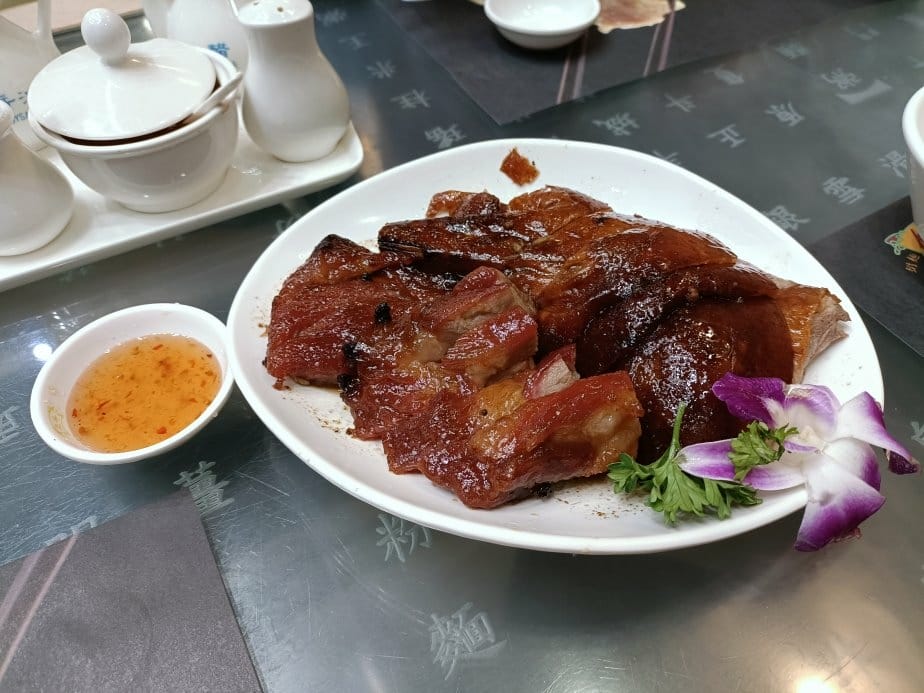 2024香港|何洪記粥麵專家-香港國際機場。鮮蝦雲吞麵、燒鵝 2024香港|何洪記粥麵專家-香港國際機場。鮮蝦雲吞麵、燒鵝