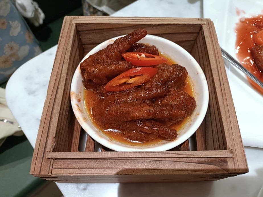 台北國父紀念館美食|大巨星港式飲茶餐酒館。京星集團最新餐飲、