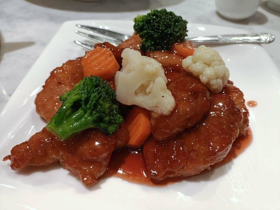 台北國父紀念館美食|大巨星港式飲茶餐酒館。京星集團最新餐飲、