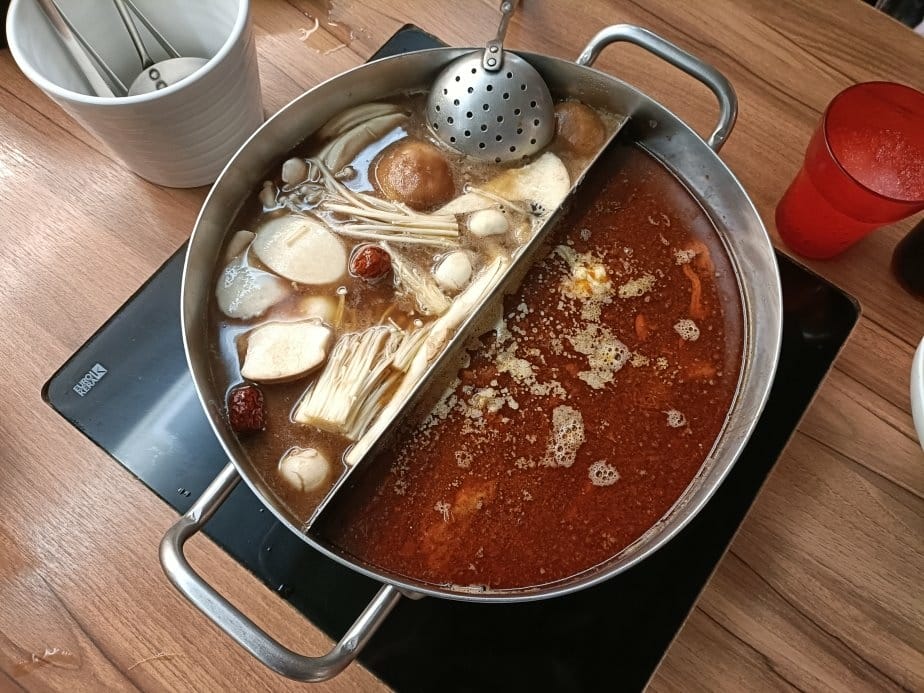 麻釜頂級麻辣鴛鴦鍋 麻釜頂級麻辣鴛鴦鍋