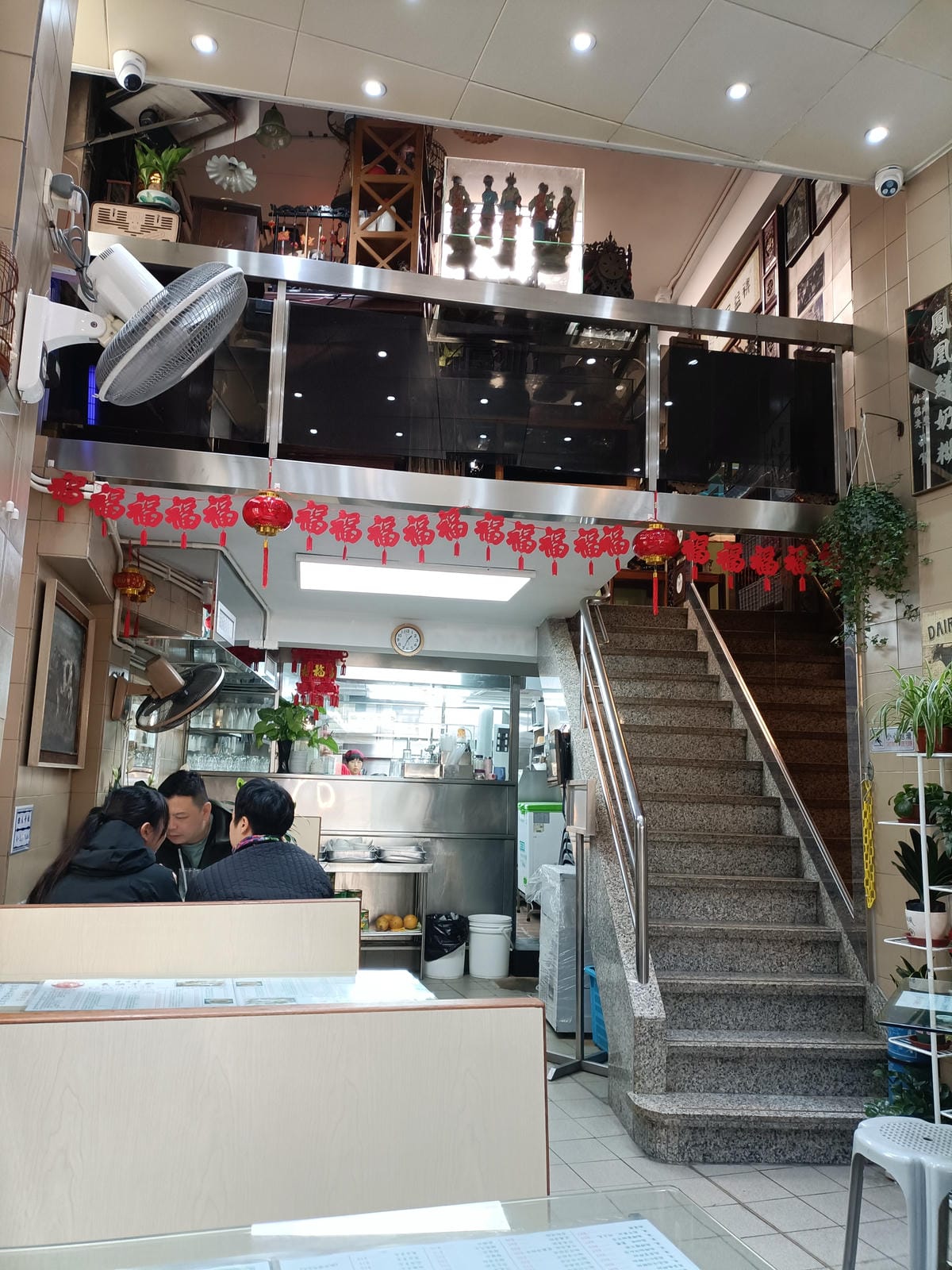 2024澳門|議事亭前地、義順燉奶凍皮燉奶好香濃、咖喱榮魚旦 2024澳門|議事亭前地、義順燉奶凍皮燉奶好香濃、咖喱榮魚旦