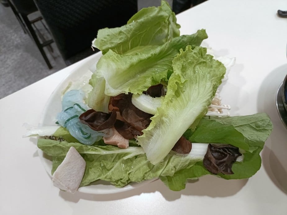 板橋美食|來吧吃鍋~野菜放題吃到飽!飲料、滷肉飯、白飯、冷熱