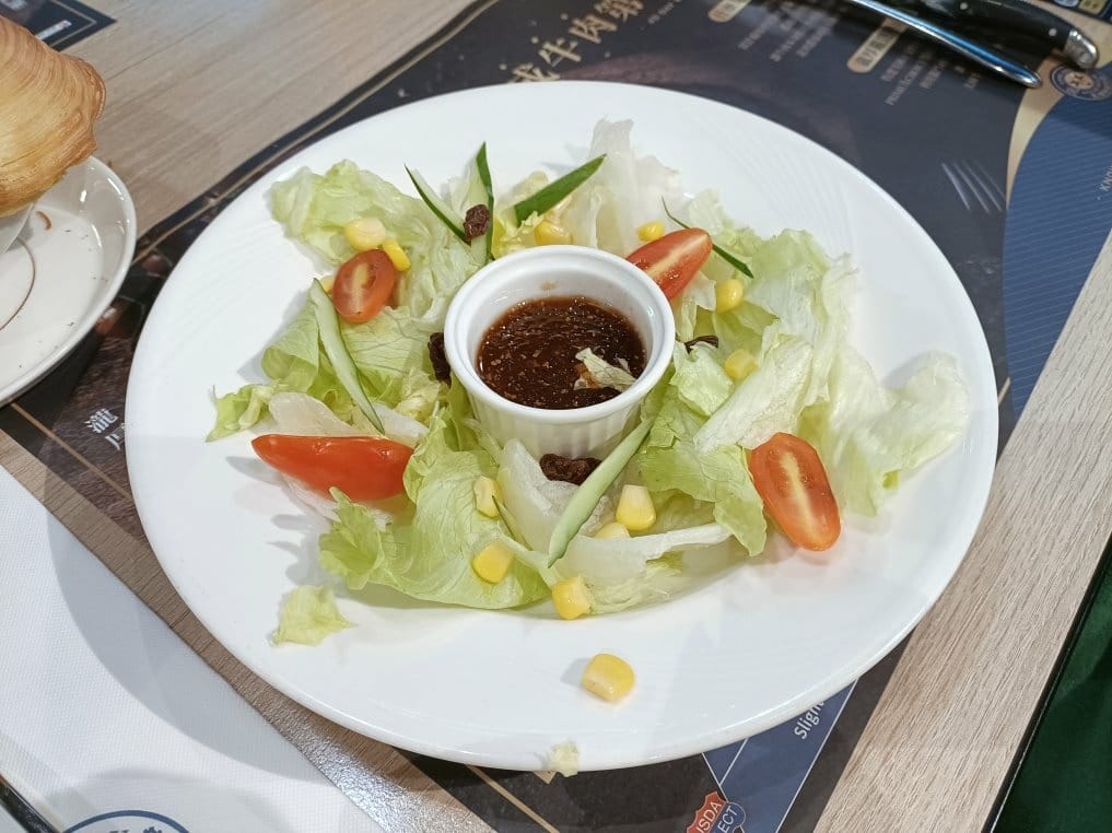 台北車站美食|瀧厚炙燒熟成牛排-台北北車店。玉米濃湯、羅宋湯