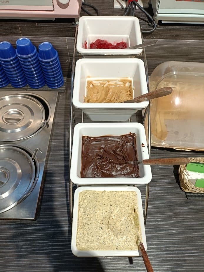 板橋樹林美食|牛下來NEW STEAK,百元排餐居然提供螃蟹 板橋樹林美食|牛下來NEW STEAK,百元排餐居然提供螃蟹