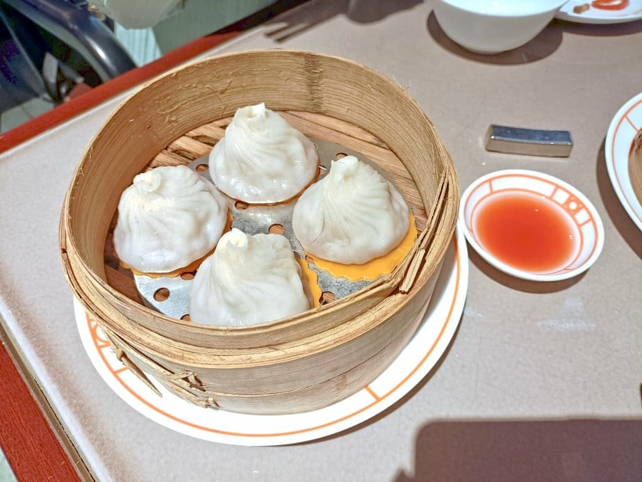 2024澳門|上葡京茶樓粵式飲茶、正宗粵菜，傳統點心推車挑選