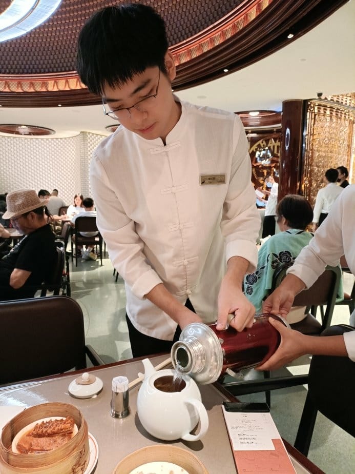 2024澳門|上葡京茶樓粵式飲茶、正宗粵菜，傳統點心推車挑選