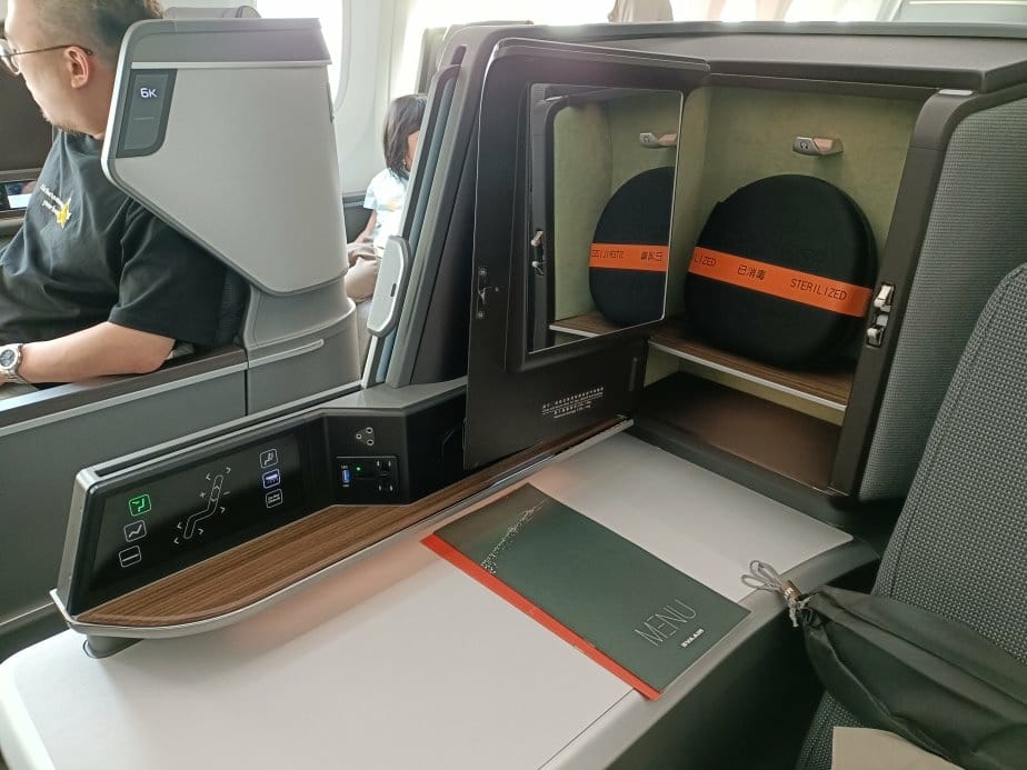 長榮航空787-10商務艙