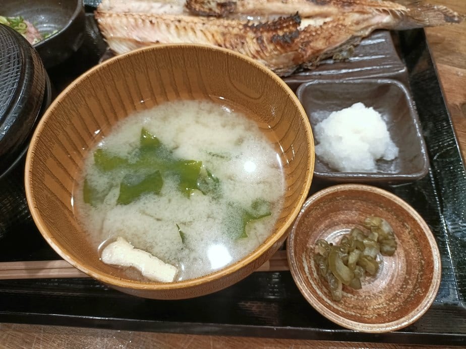 2024東京北海道|炭火焼干物定食しんぱち食堂-神楽坂店。ほ