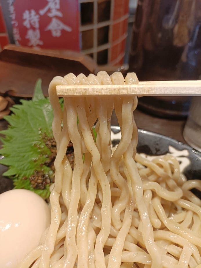 2024東京北海道|六厘舍-上野店。超人氣沾麵吃完超飽足~推 2024東京北海道|六厘舍-上野店。超人氣沾麵吃完超飽足~推