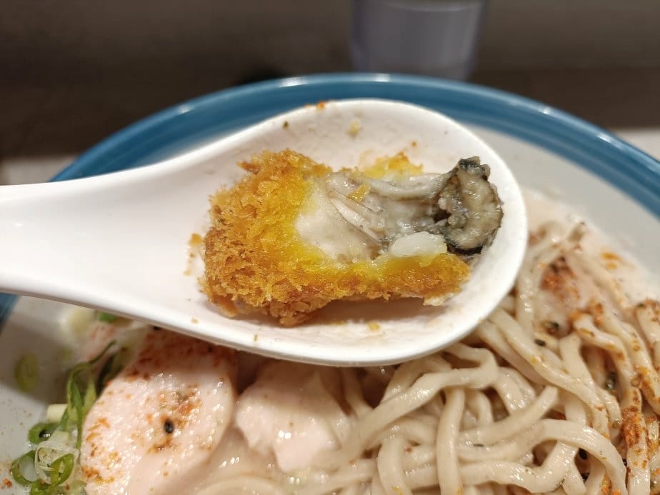 板橋美食|創作麵坊鮭の大助-板橋店。每日限量要吃要快、售完為 板橋美食|創作麵坊鮭の大助-板橋店。每日限量要吃要快、售完為