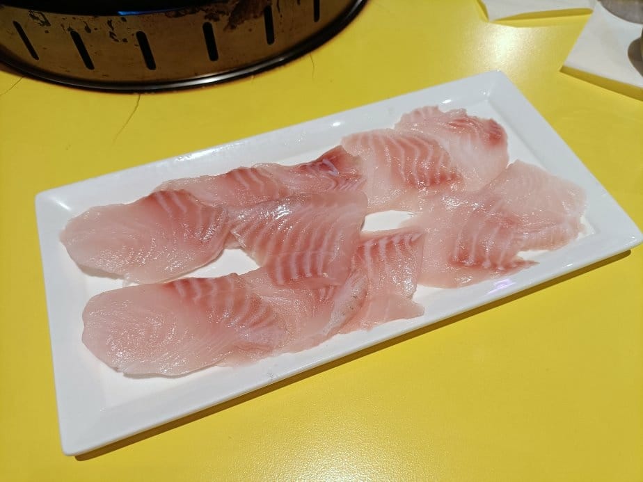 台北西門町美食|辣吉點正宗成都串串香-西門町店。串串每串皆1