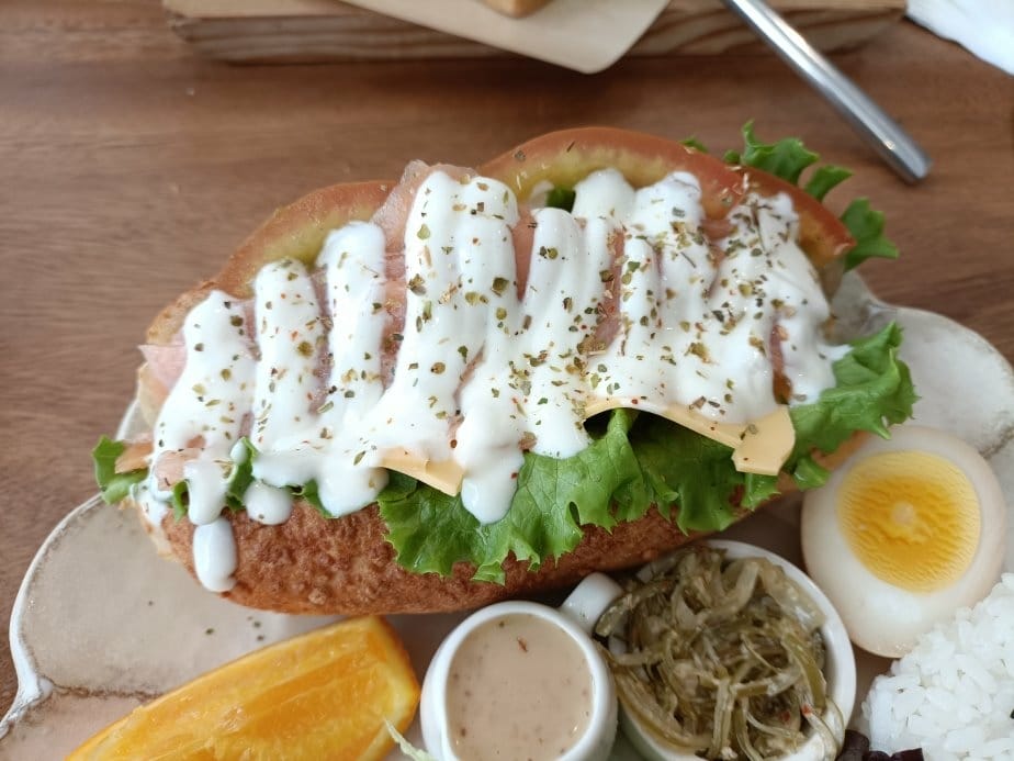 台中早午餐|MITAKA 3e Cafe 台中店