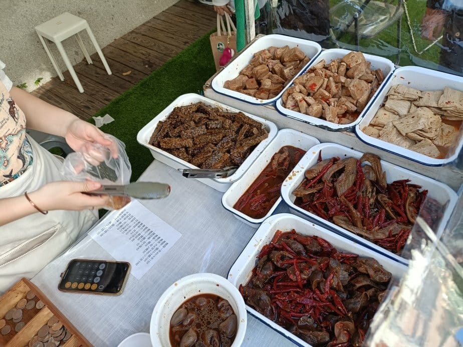 台中審計新村-你猜猜黑心地瓜球、Gai aa lobi(給阿 台中審計新村-你猜猜黑心地瓜球、Gai aa lobi(給阿