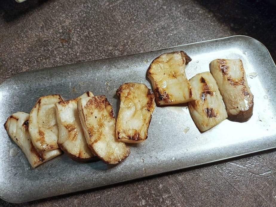 台中美食|春間艸艸~無菜單燒烤料理。1680元+10%日本A