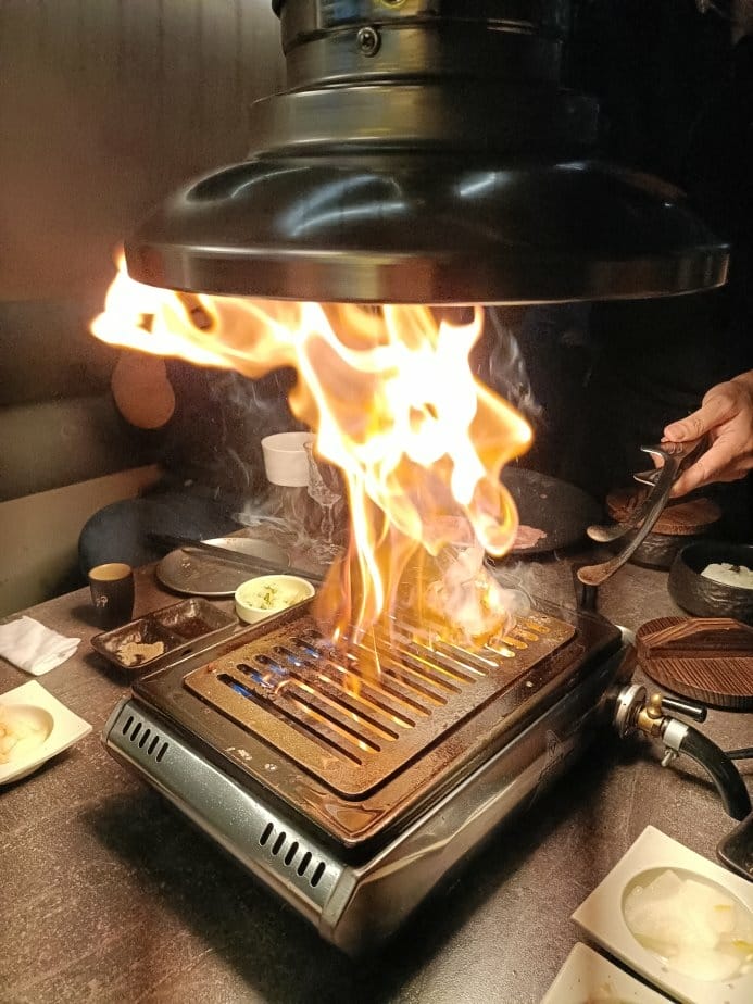 台中美食|春間艸艸~無菜單燒烤料理。1680元+10%日本A