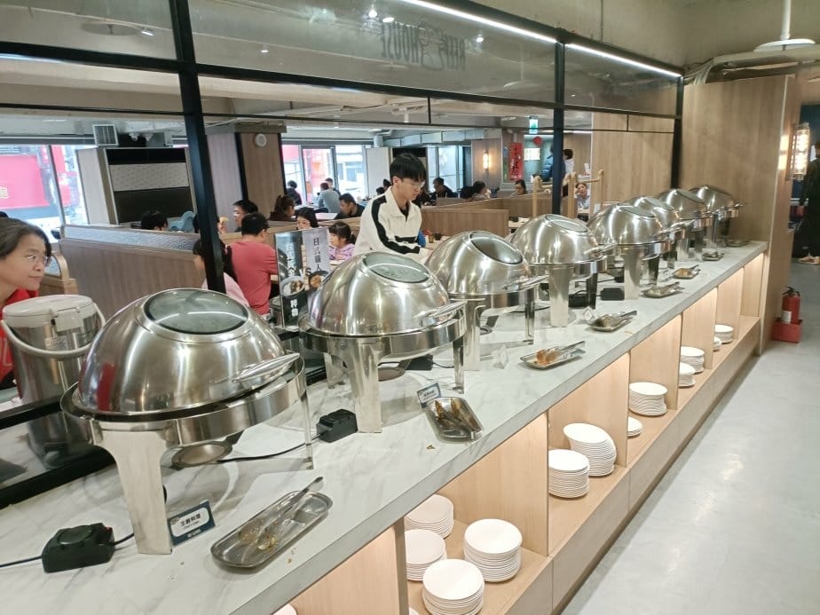 板橋美食|牛室炙燒牛排BEEFHOUSE-板橋府中店。一個人 板橋美食|牛室炙燒牛排BEEFHOUSE-板橋府中店。一個人