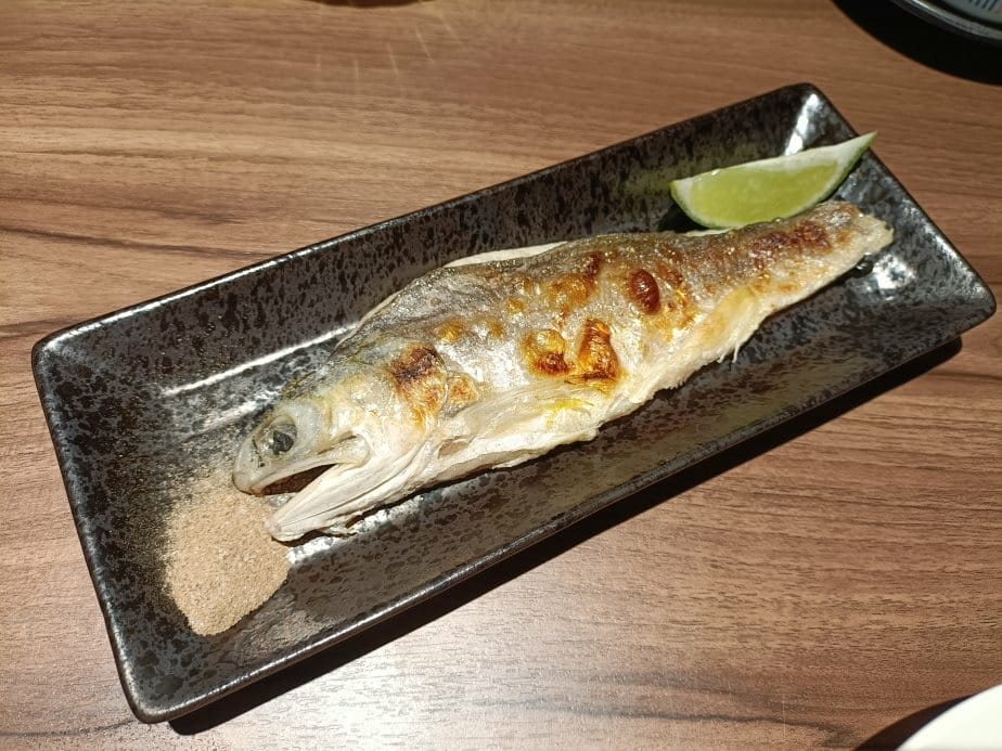 板橋美食|魚韻居酒屋。主打套餐688元+10%可吃到10道料 板橋美食|魚韻居酒屋。主打套餐688元+10%可吃到10道料