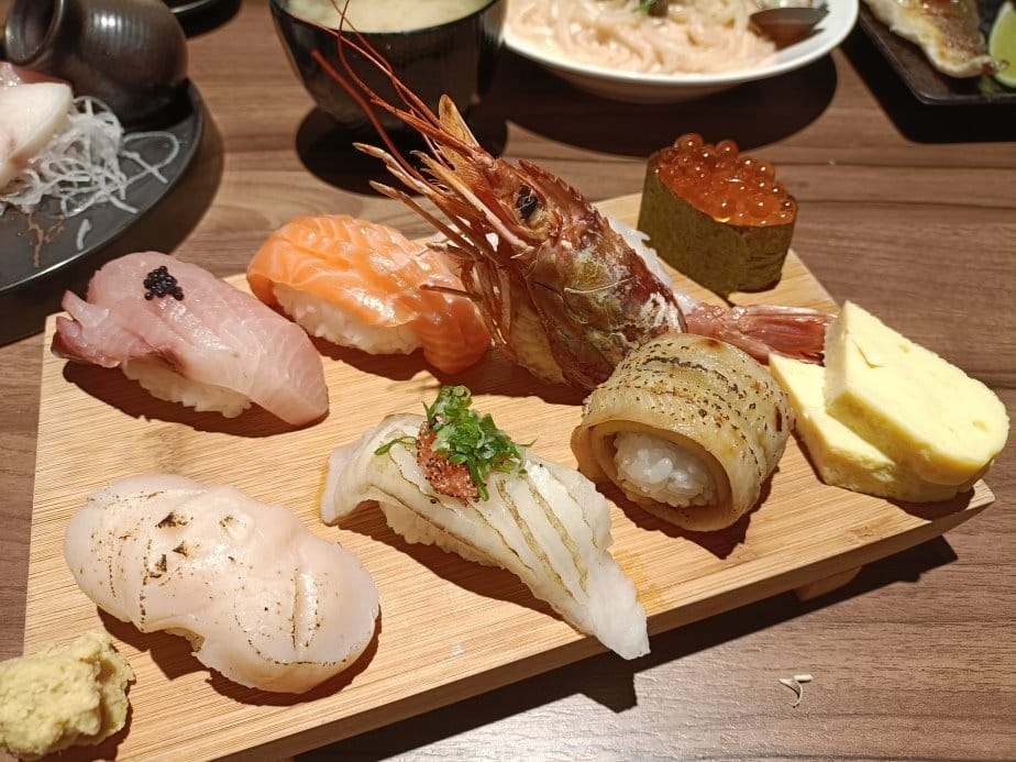 板橋美食|魚韻居酒屋。主打套餐688元+10%可吃到10道料 板橋美食|魚韻居酒屋。主打套餐688元+10%可吃到10道料